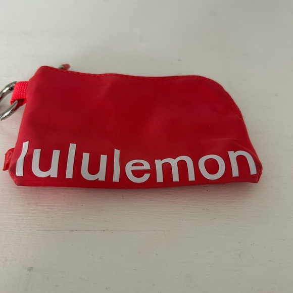 lululemon athletica Accessories - Lululemon Clippable Card Pouch